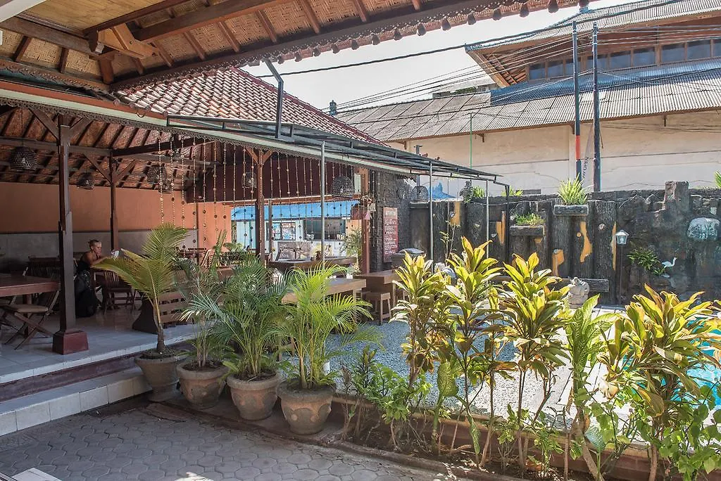 Reddoorz Near Ground Zero Legian Hotel
